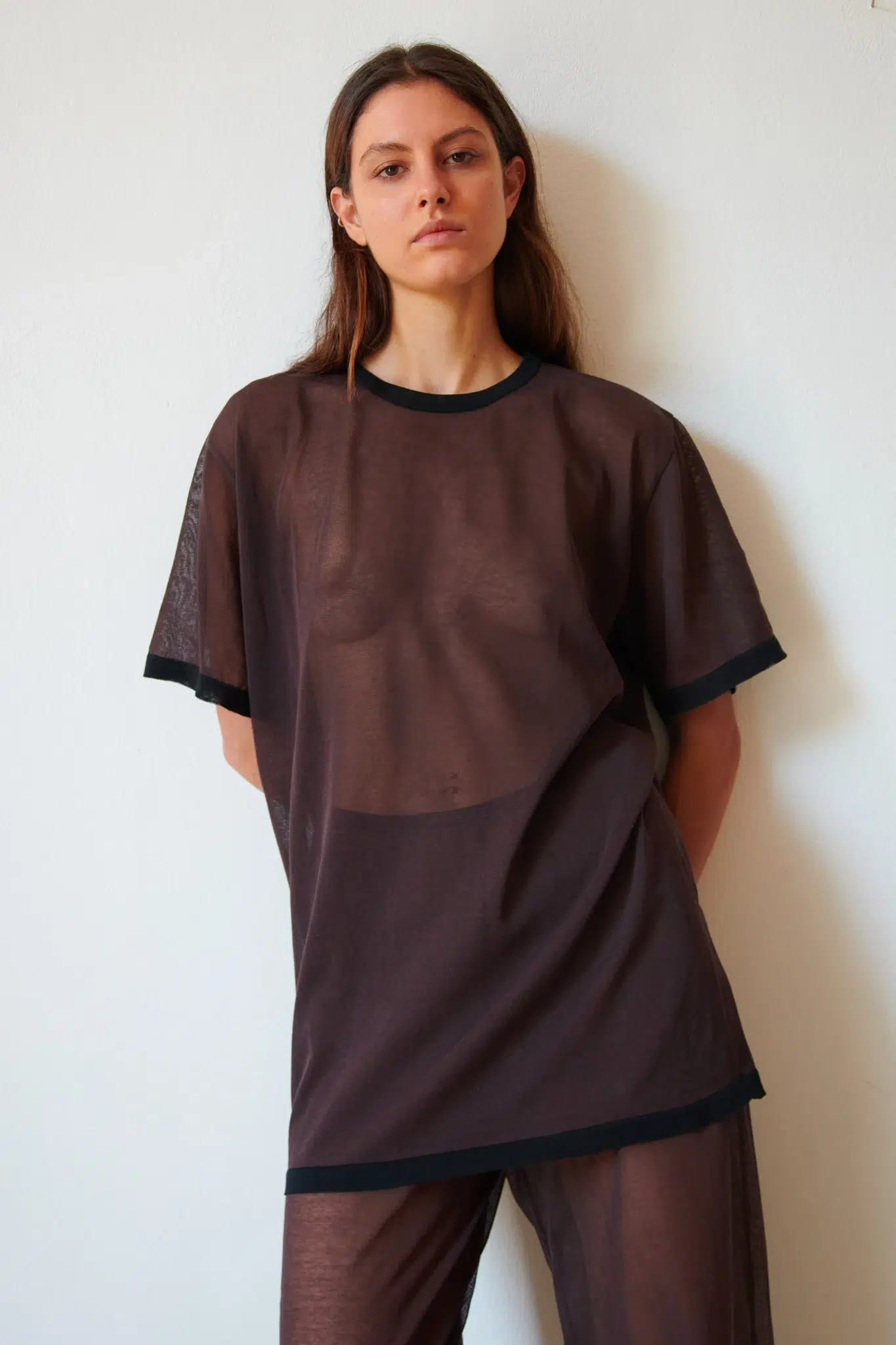 TL180 Knitwear Dua Knitted Top Moka and Nero 01